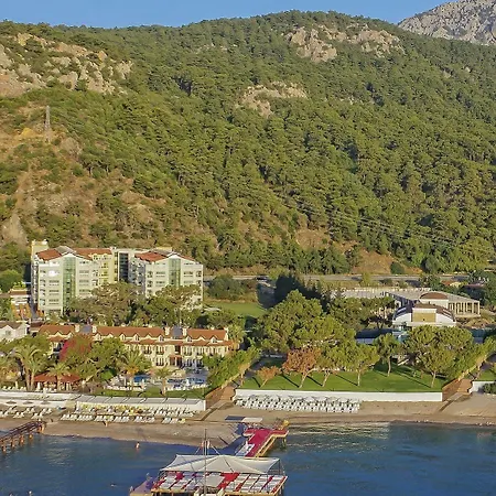 Grand Ring Hotell 5*